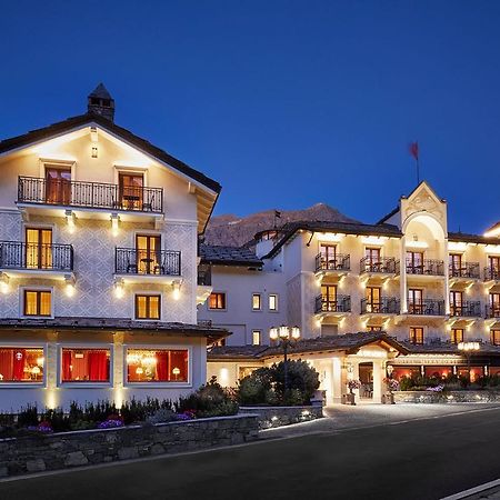 Hotel Miramonti Cogne Buitenkant foto